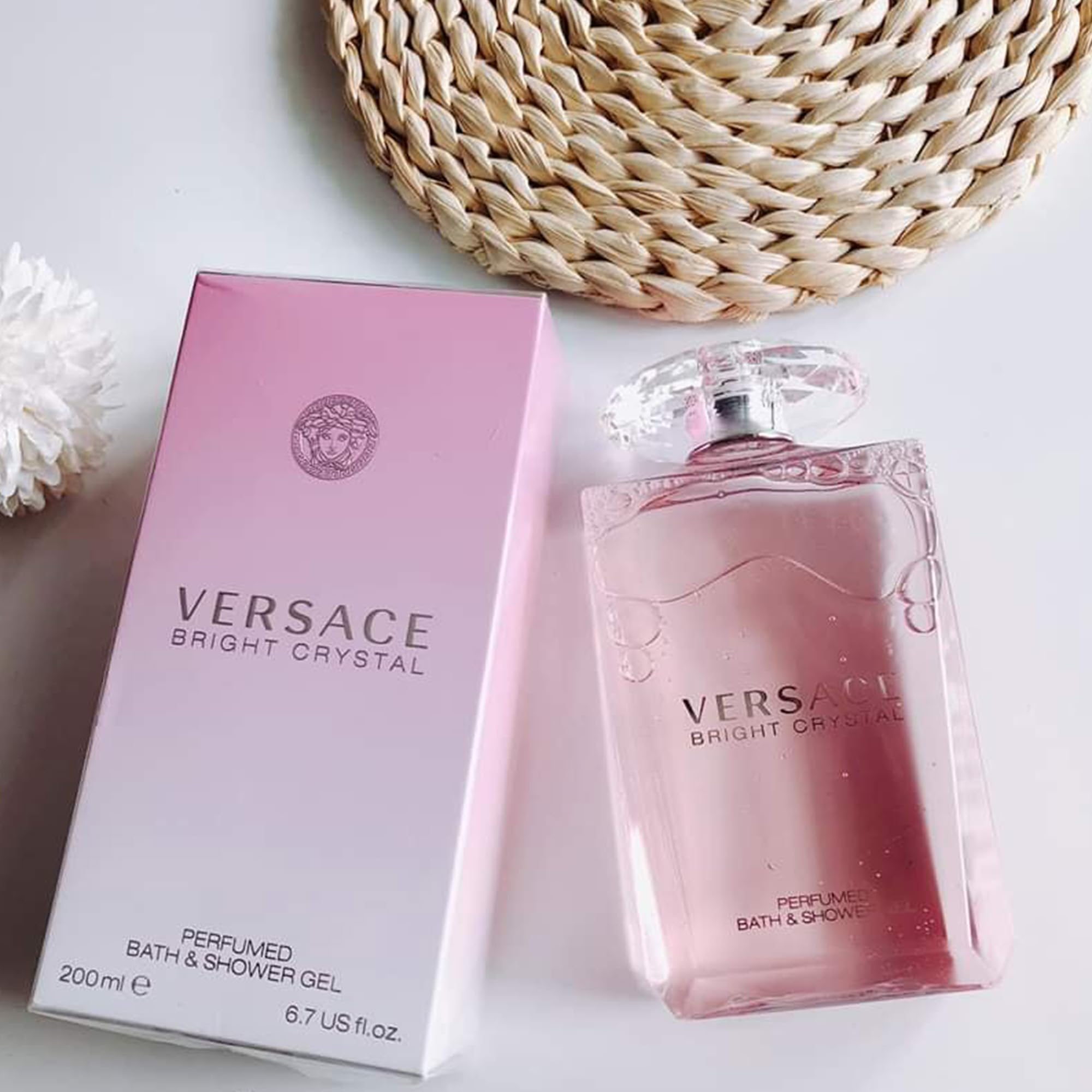 Yellow Diamond by Versace for Women 6.7 oz Perfumed Shower Gel