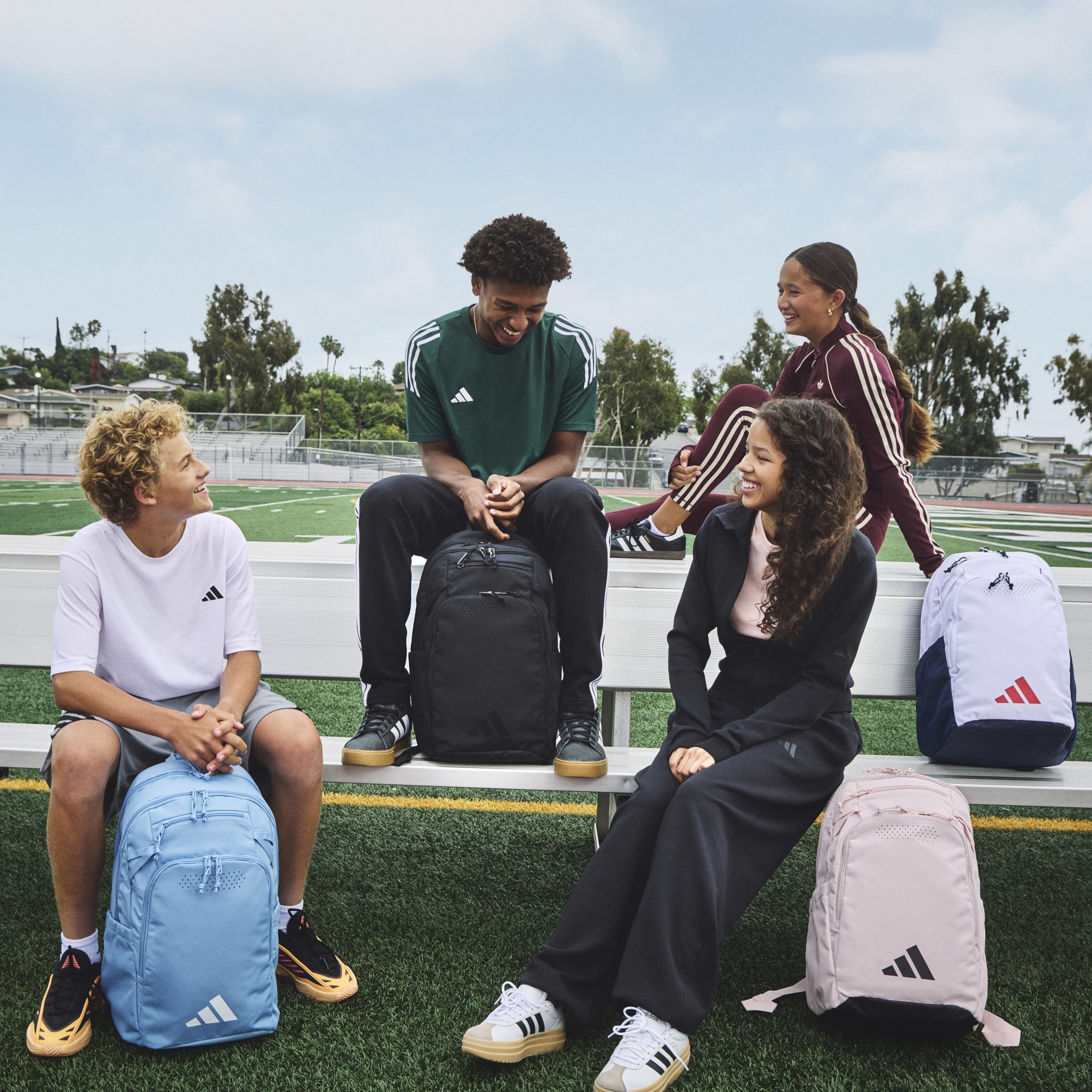 adidas Defender 5 Backpack for Sports, Gym, School and Travel, 33L, White/Gold Metallic/Black, OSFA