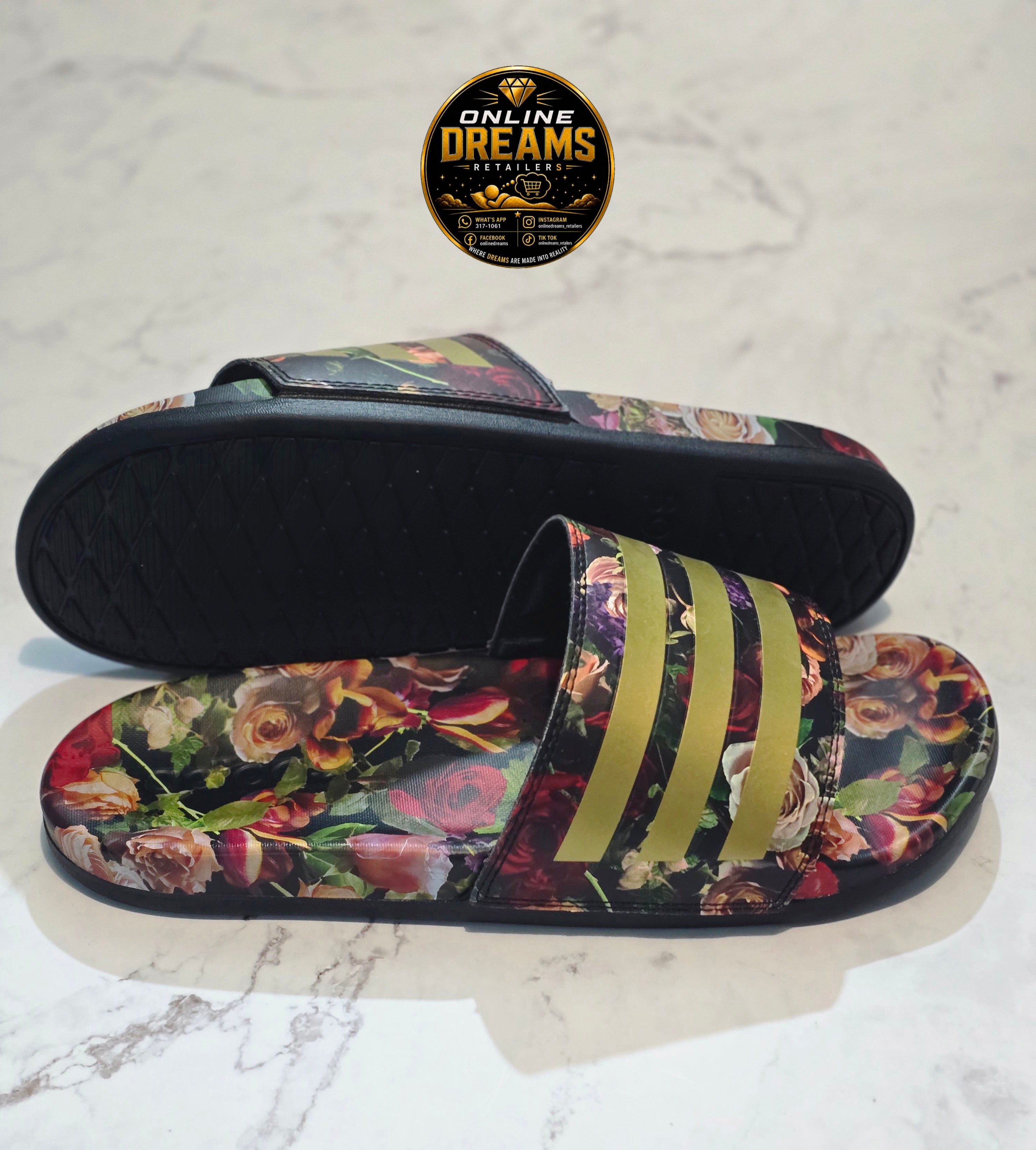 ADIDAS SLIDES