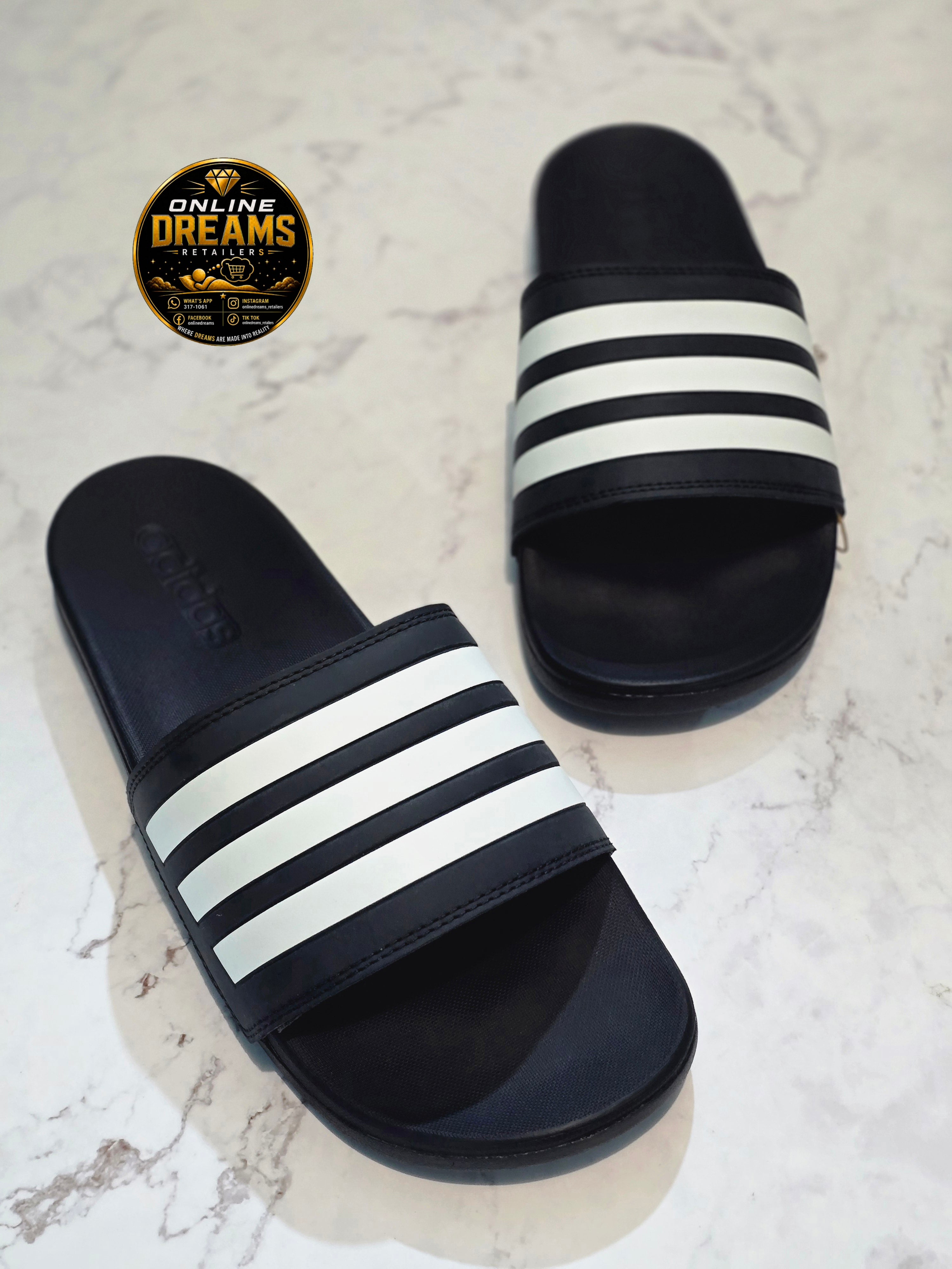 ADIDAS SLIDES