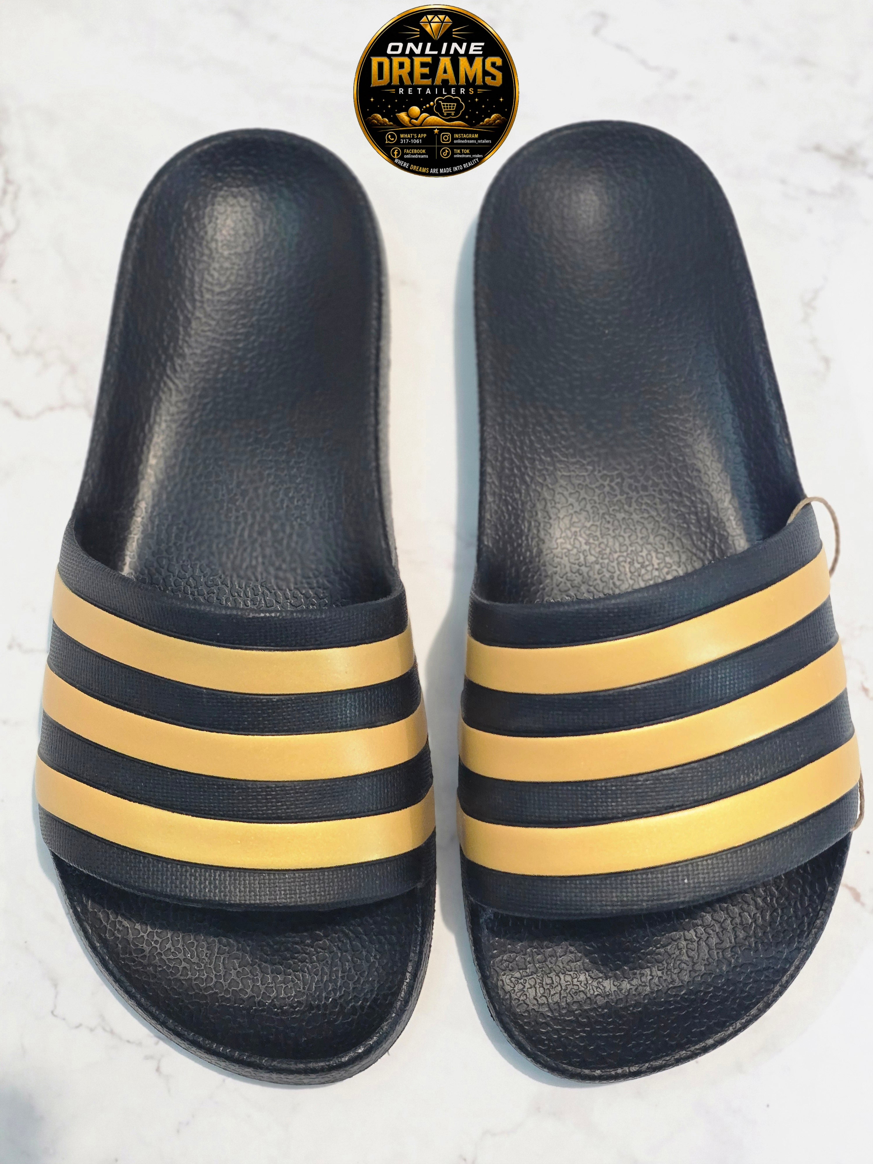 ADIDAS SLIDES
