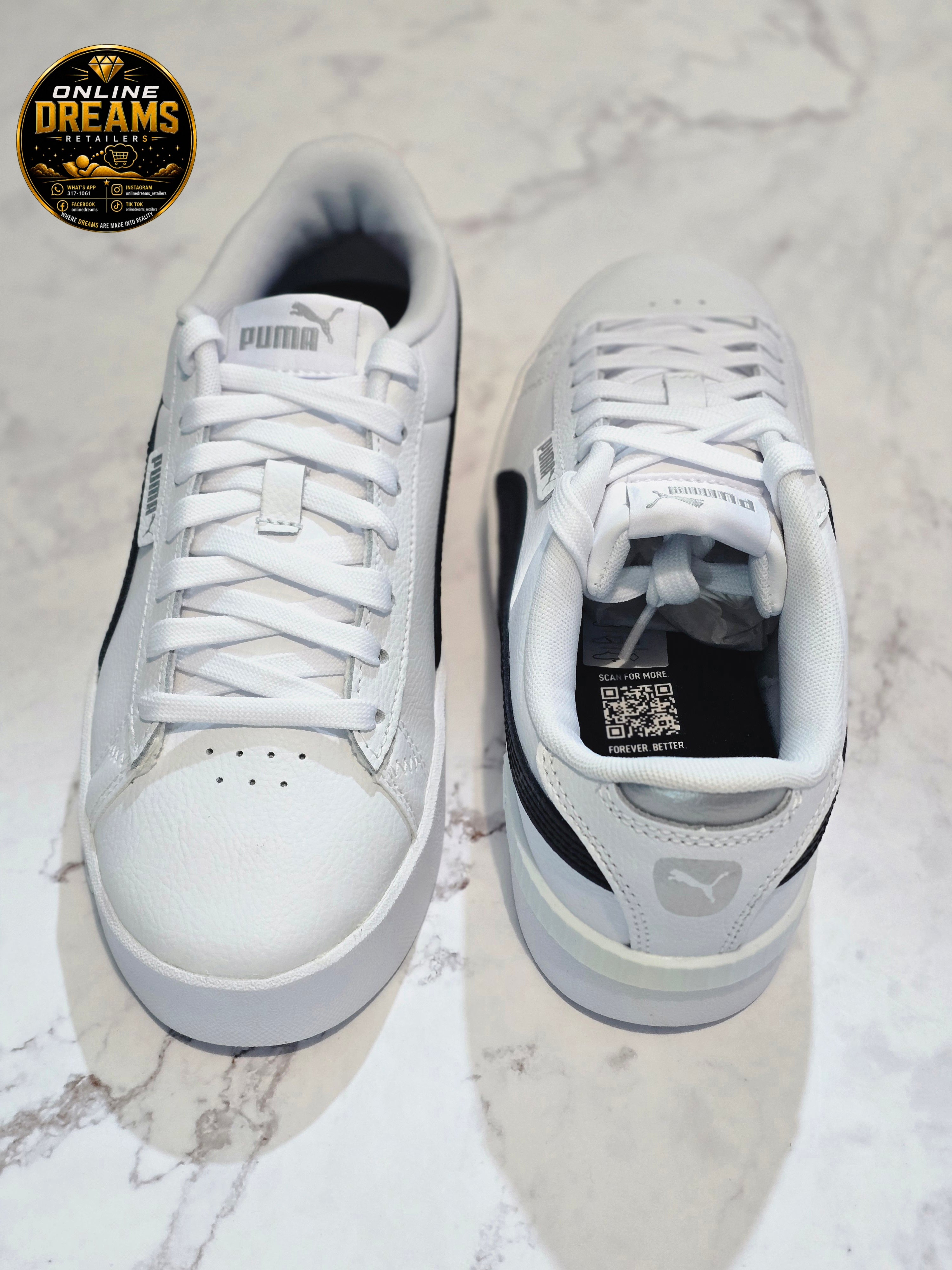 Puma Sneakers