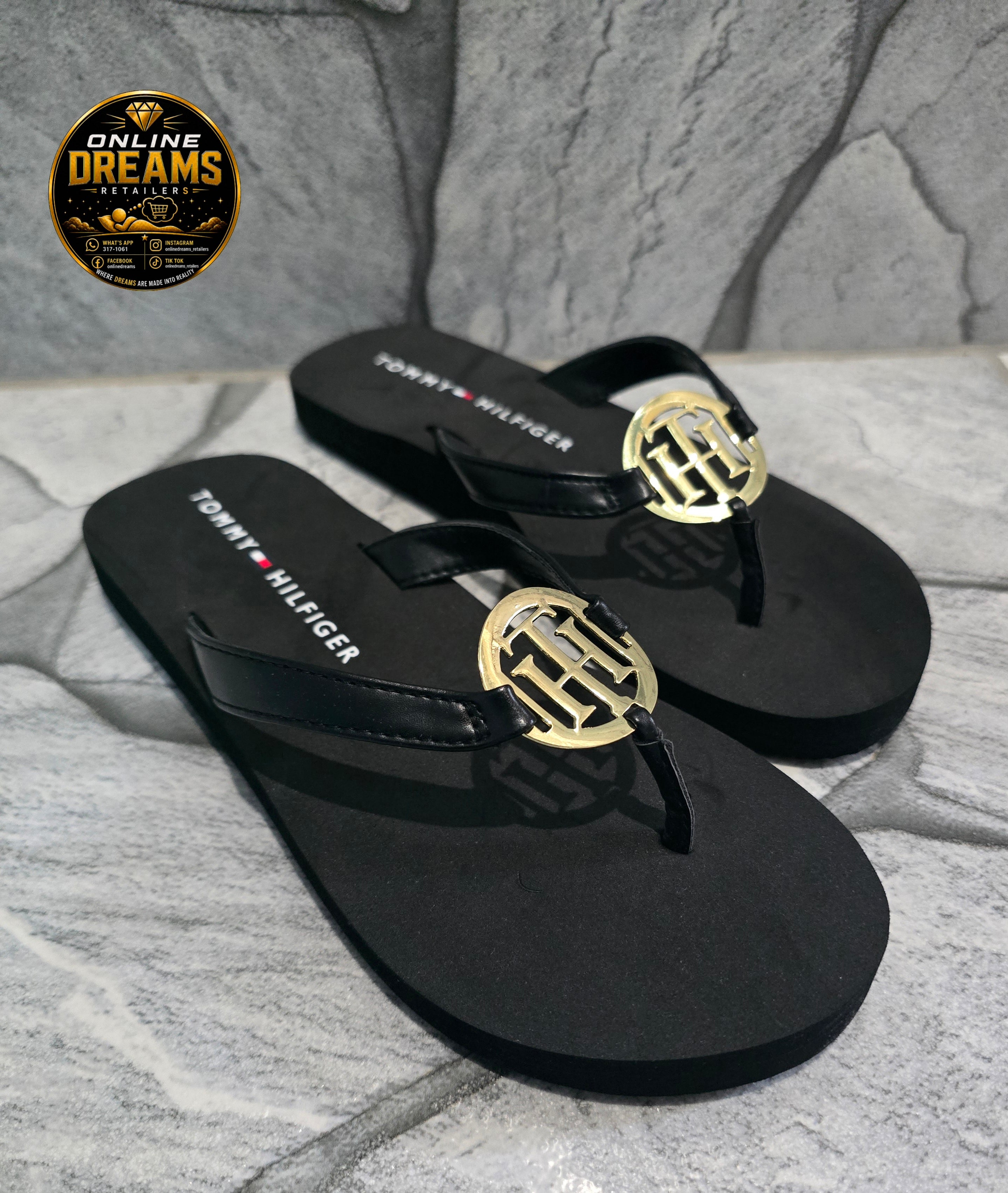 Tommy Hilfiger slippers